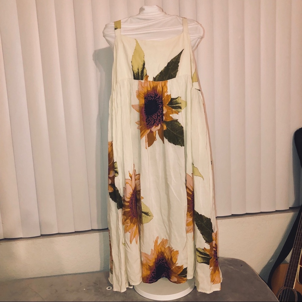 Kimchi Blue Floral Dress UO Urban Outfitters L